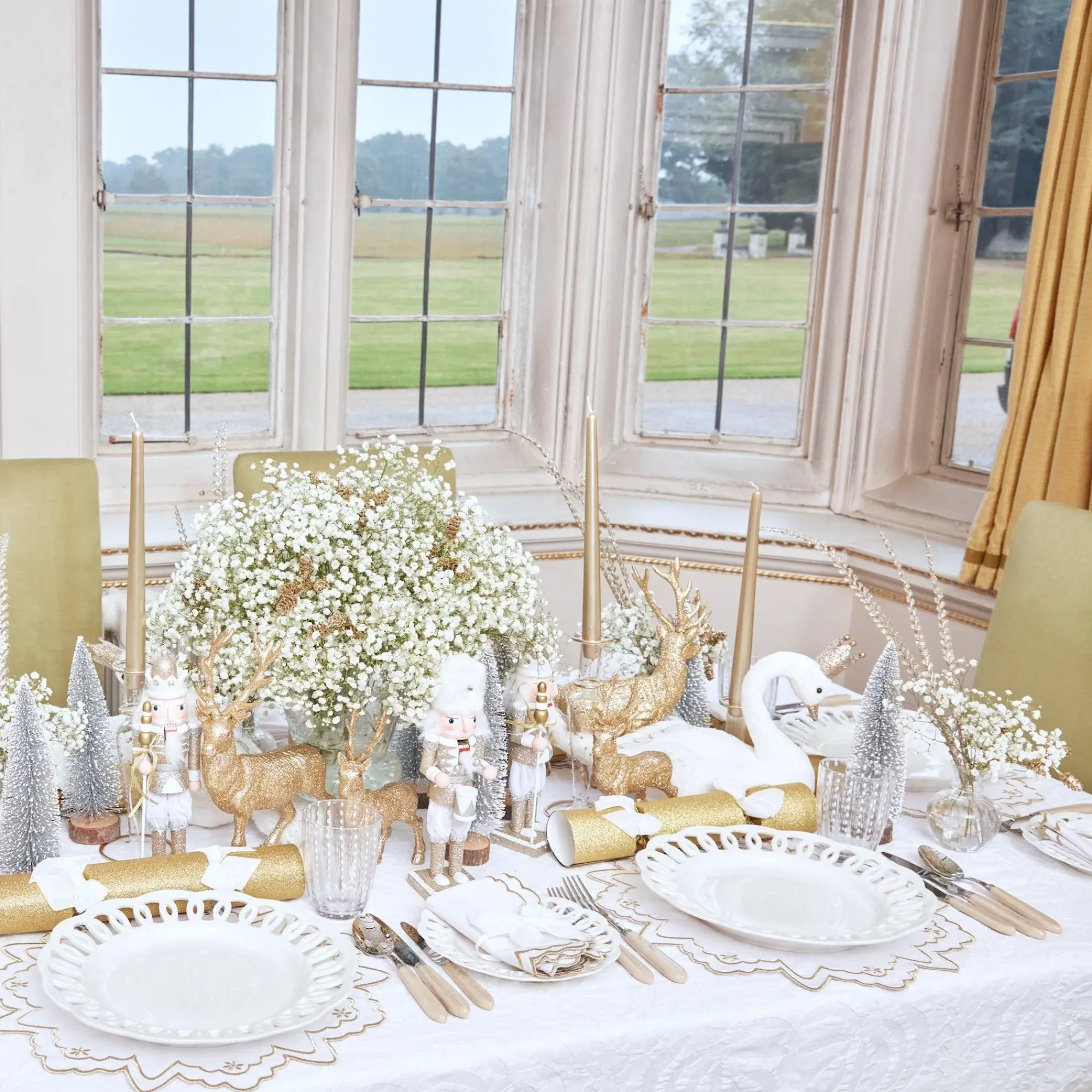 Applique White Tablecloth|Mrs. Alice Sale