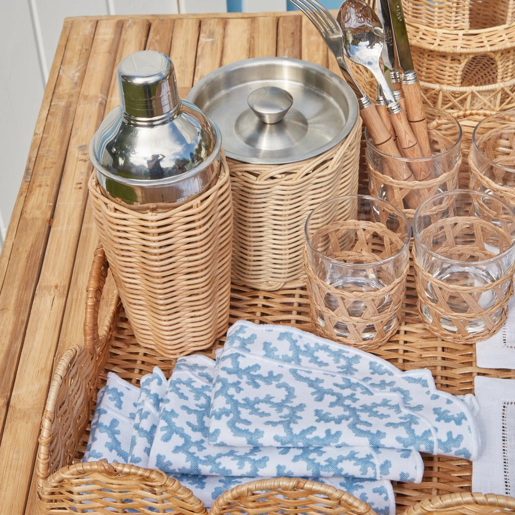 Edie Blue Coral Napkins (Set Of 4)|Mrs. Alice Outlet