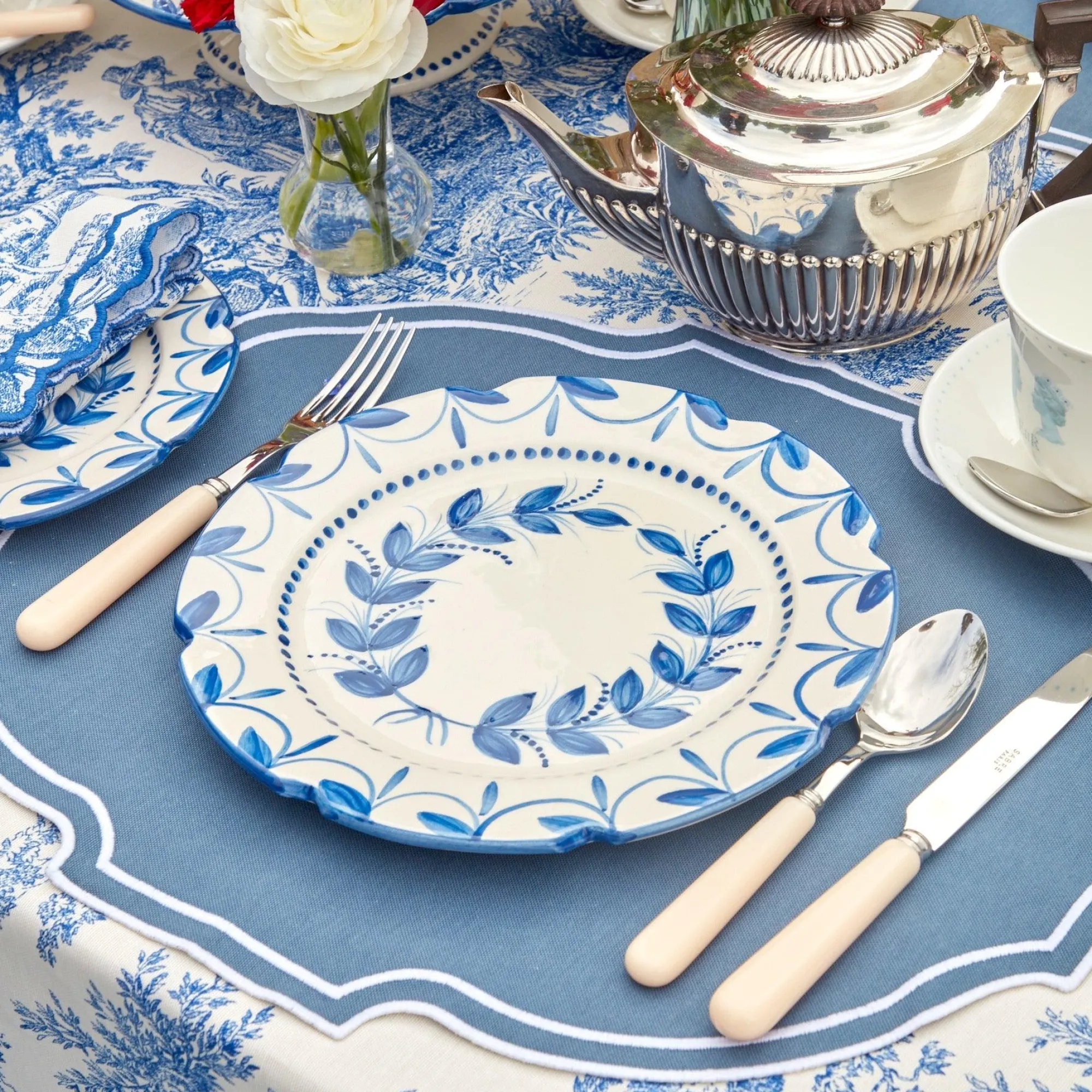 Elizabeth Garland Dinner Plates (Set Of 4)|Mrs. Alice Outlet