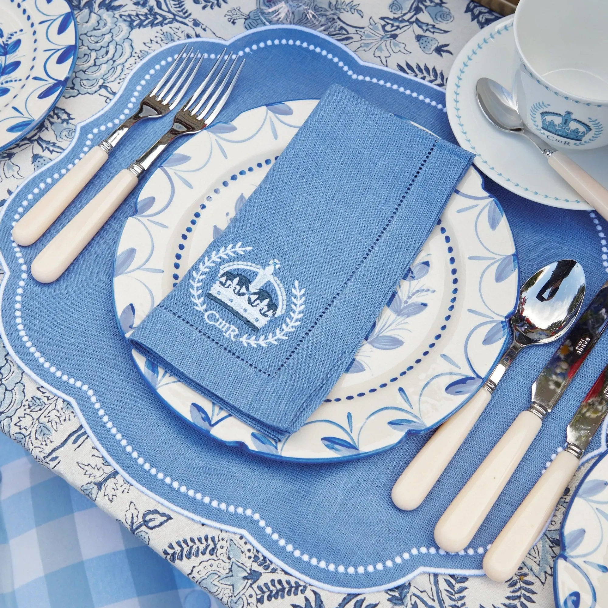 Eloise Blue Placemats & Coronation Napkins (Set Of 4)|Mrs. Alice Online