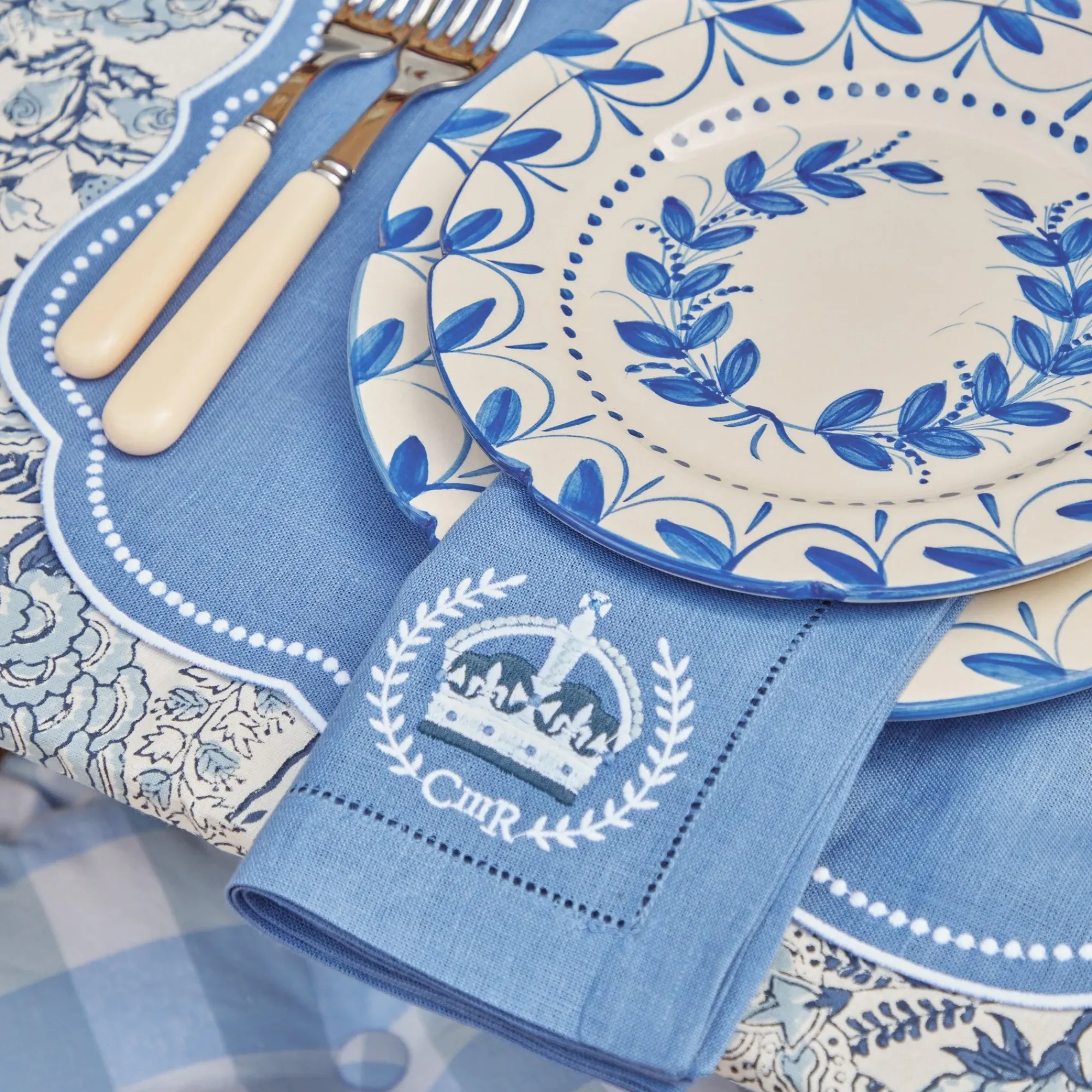 Eloise Blue Placemats & Coronation Napkins (Set Of 4)|Mrs. Alice Online