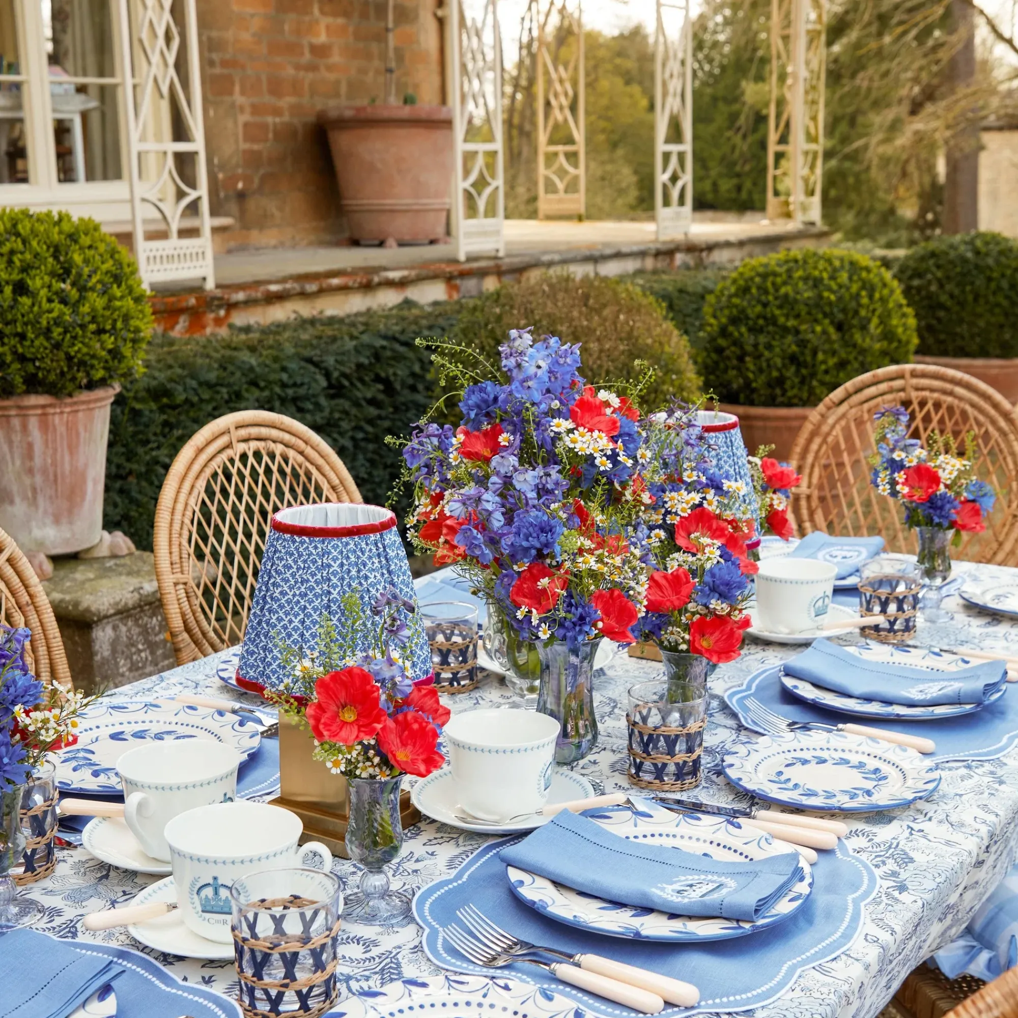 Eloise Blue Placemats & Coronation Napkins (Set Of 4)|Mrs. Alice Online