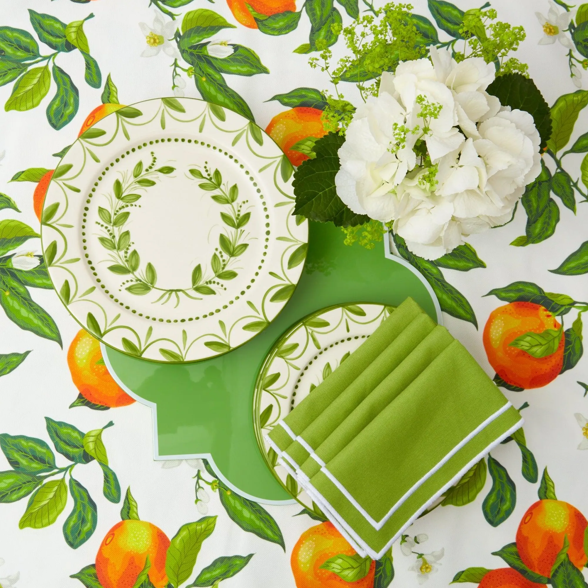 Green Garland Dinner Plate|Mrs. Alice