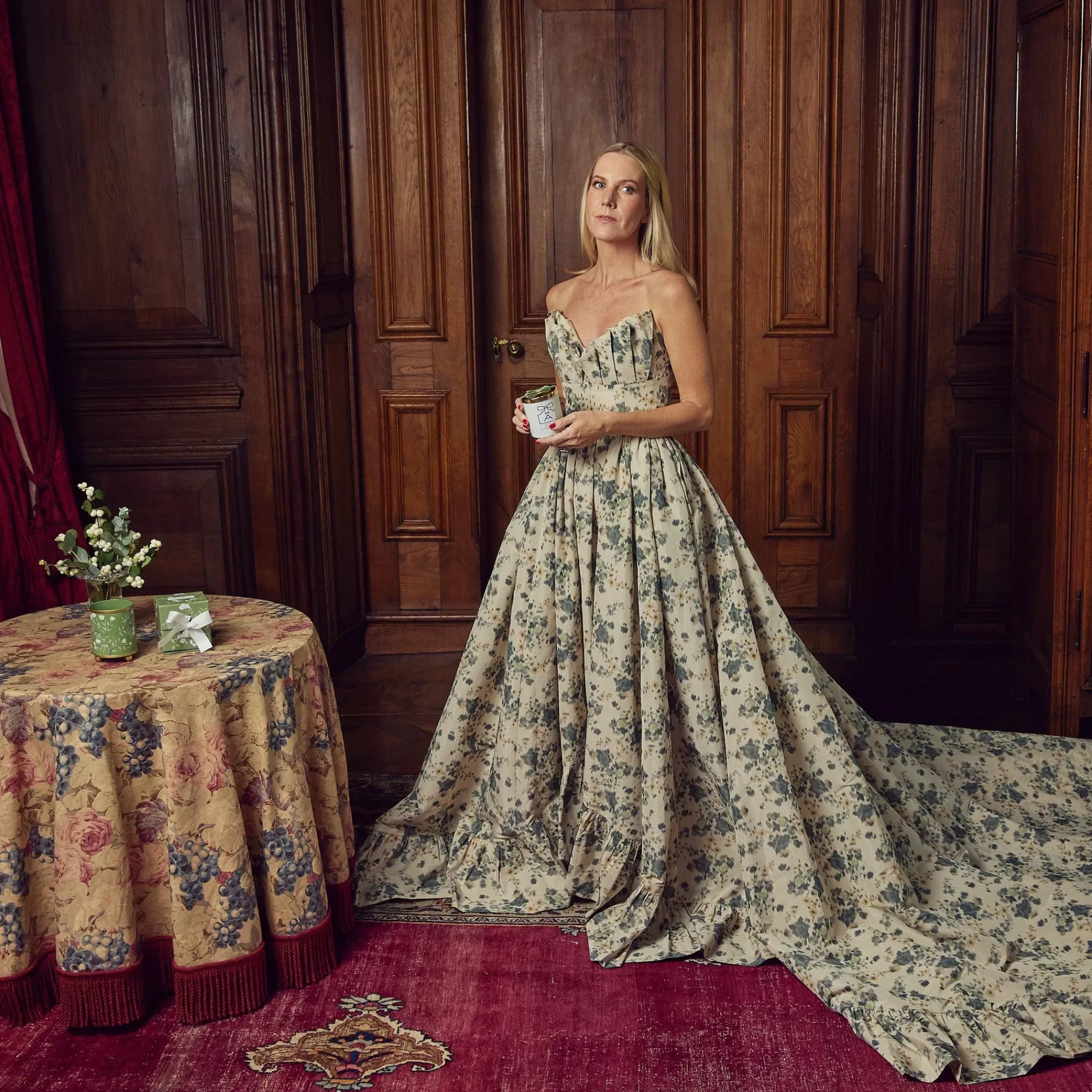 Hand Painted Olive Floral Tole Candle Pot|Mrs. Alice Sale