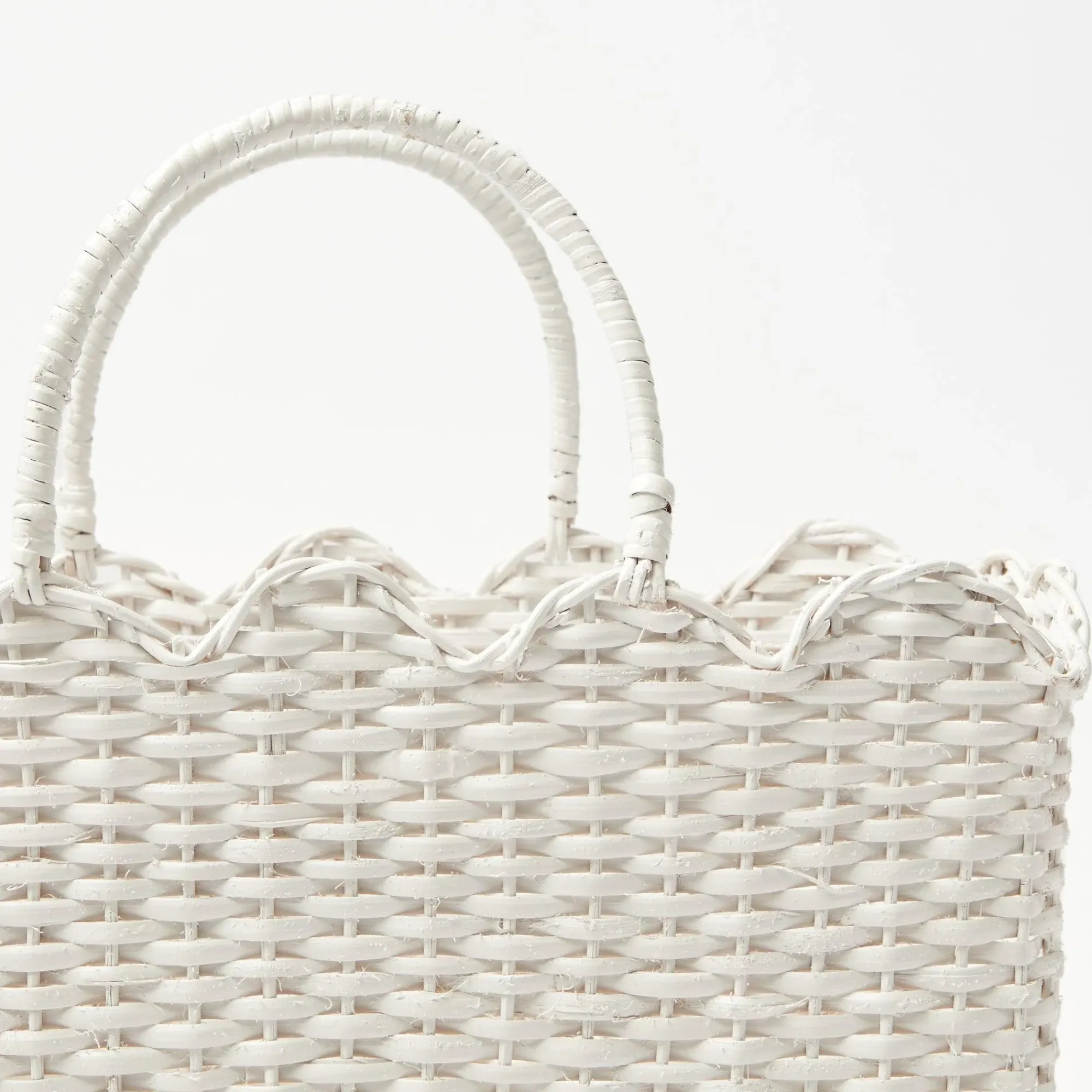 White Rattan Tote Bag (Blue Bow)|Mrs. Alice Outlet