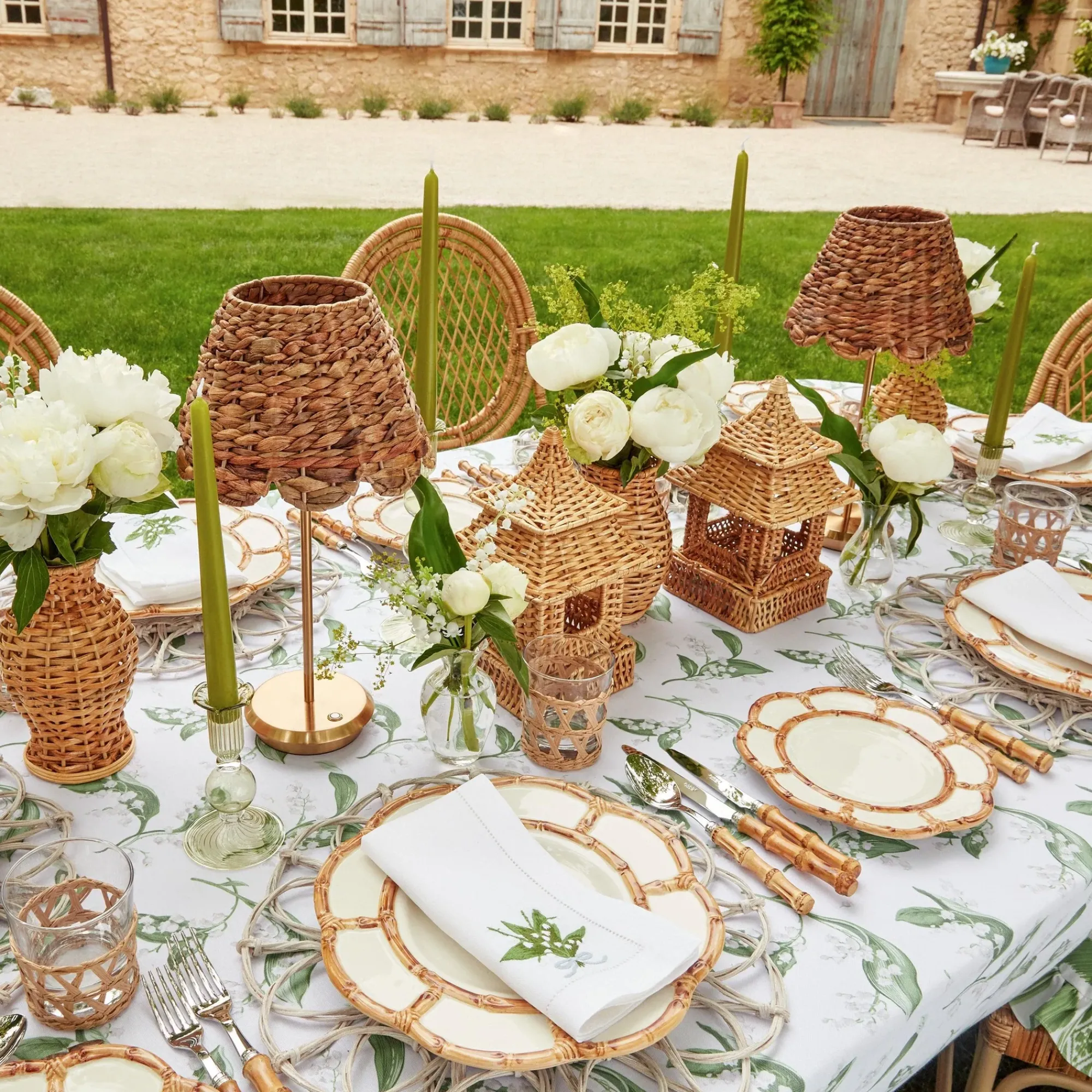 Petal Bamboo Ceramic Dinner Plate|Mrs. Alice Best