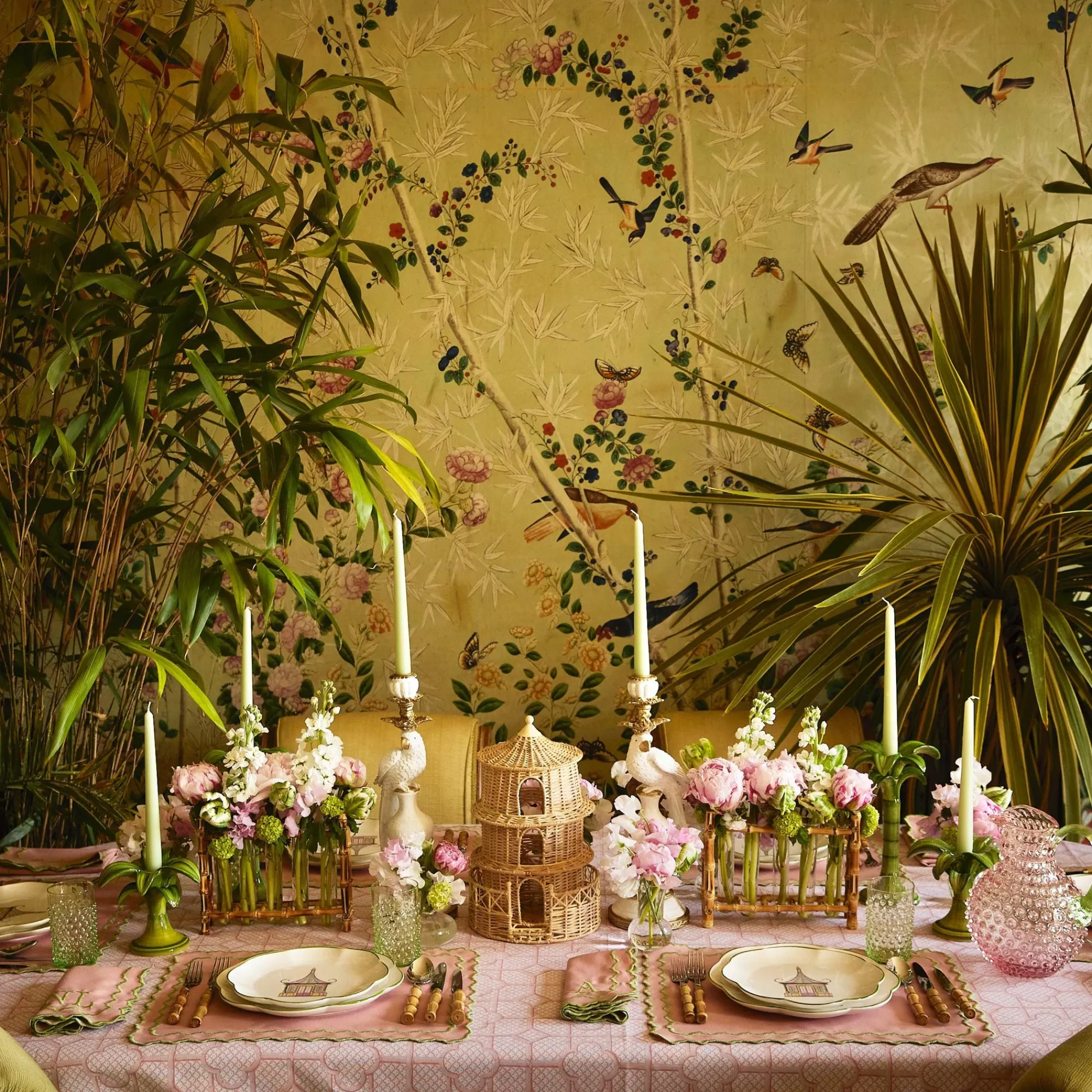 Rose Hobnail Jug With Emerald Handle|Mrs. Alice Outlet