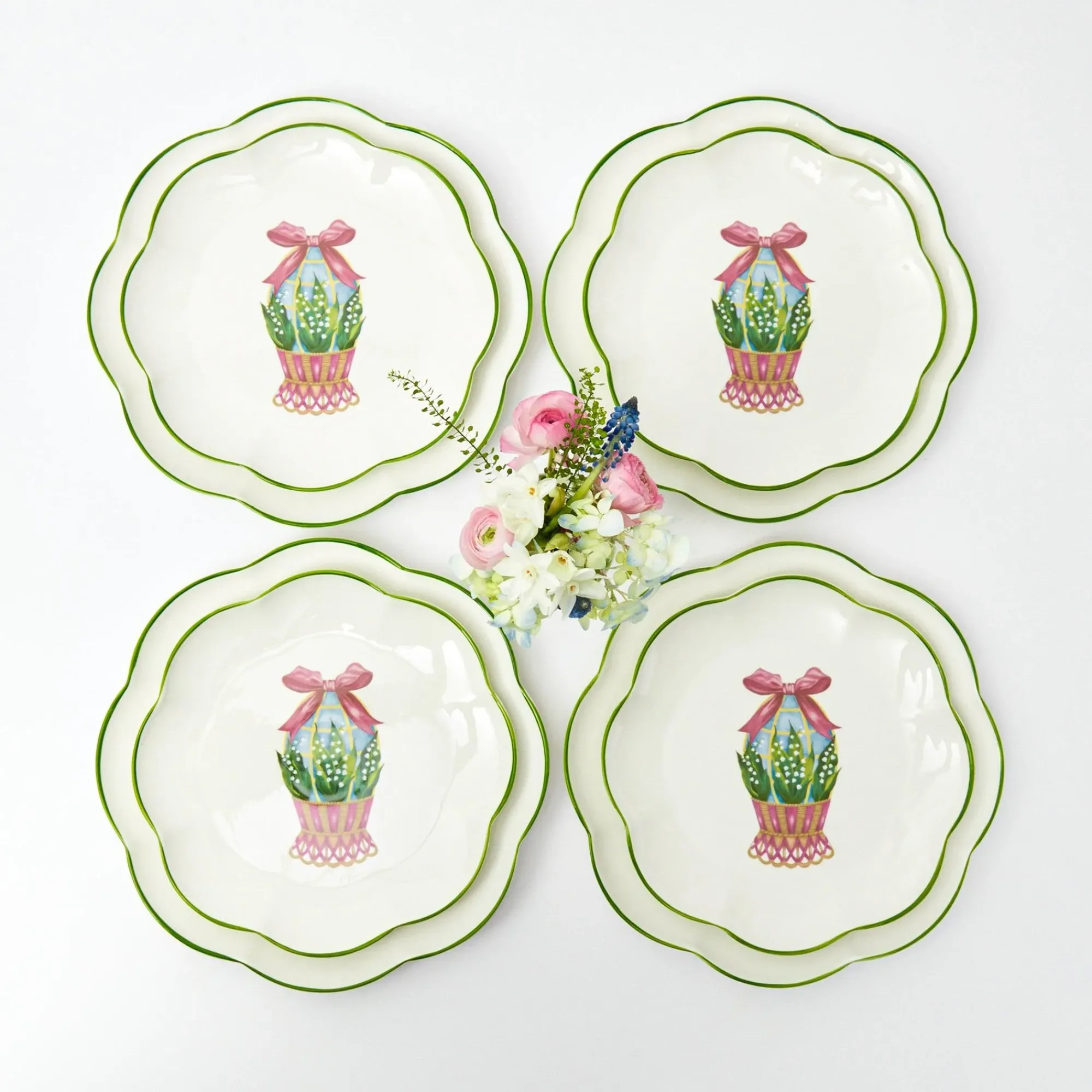 Scalloped Easter Dinner & Starter Plate (Set Of 8)|Mrs. Alice Sale