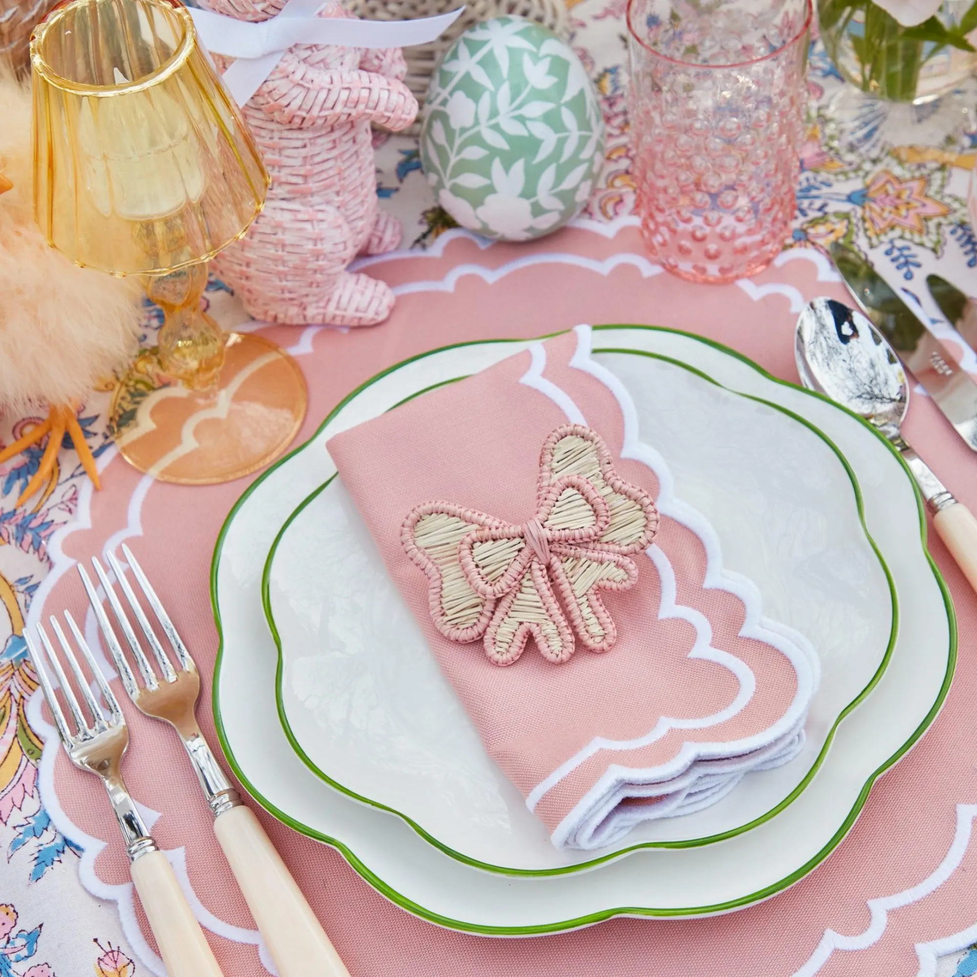 Scalloped Easter Starter Plates (Set Of 4)|Mrs. Alice Clearance