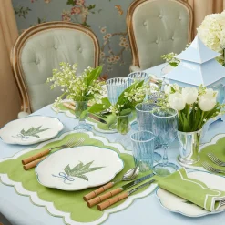 Scalloped Lily Of The Valley Dinner Plate|Mrs. Alice Clearance