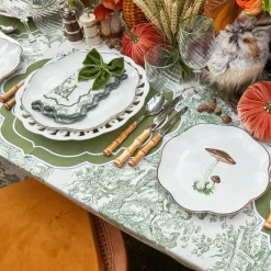 Scalloped Mushroom Starter Plate (Brown)|Mrs. Alice