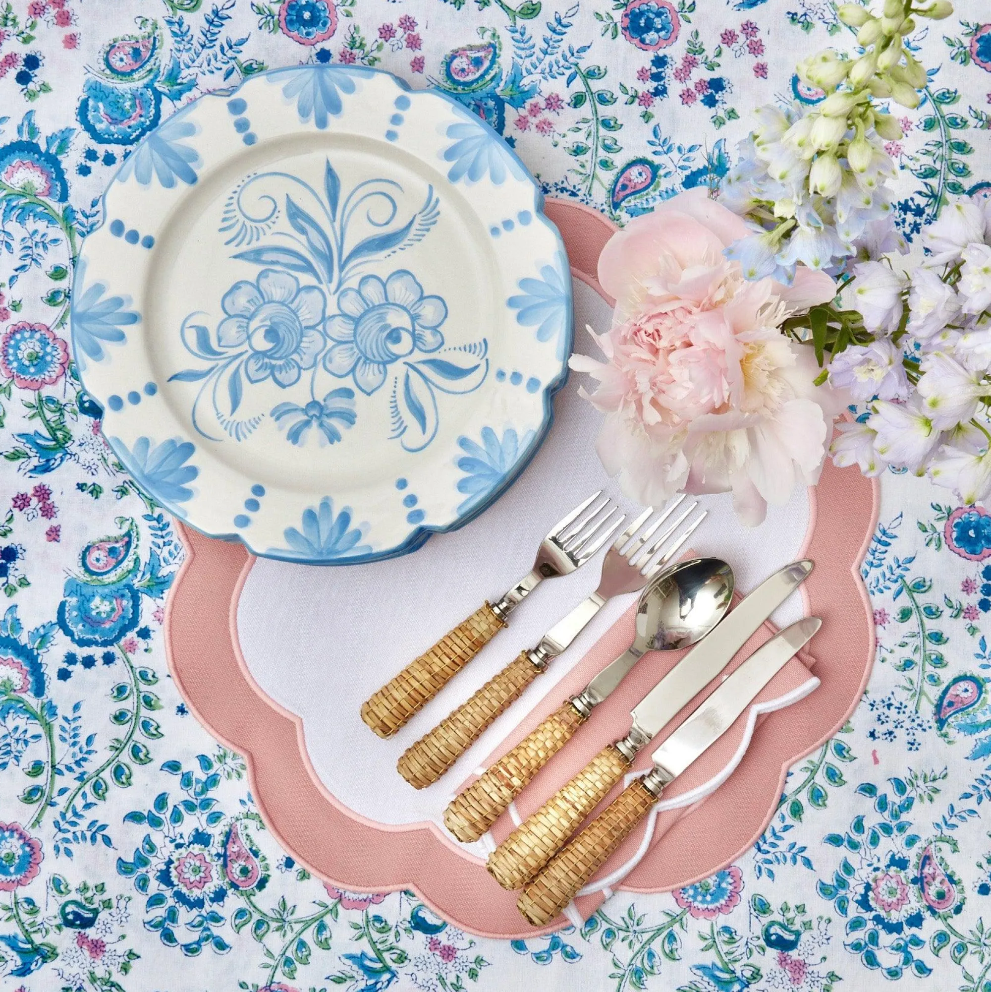 Seville Blue Gardenia Dinner Plate (Set Of 4)|Mrs. Alice Online