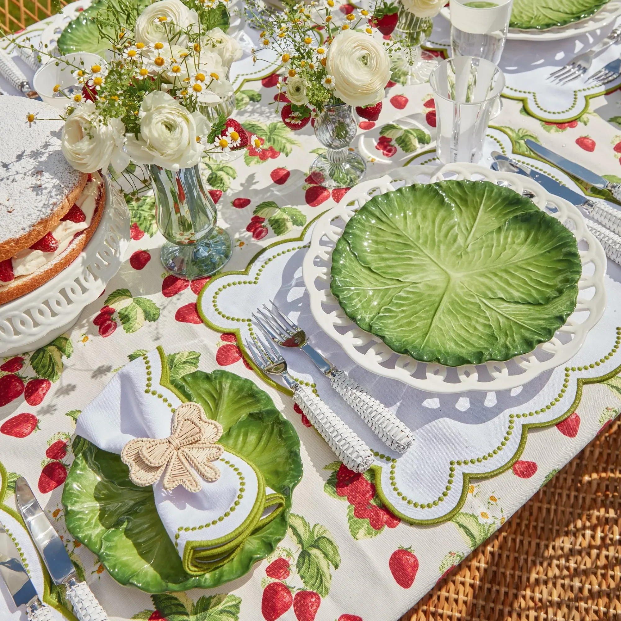 Strawberry Tablecloth|Mrs. Alice Clearance