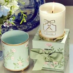 Velvet Oak Scented Candle|Mrs. Alice Online