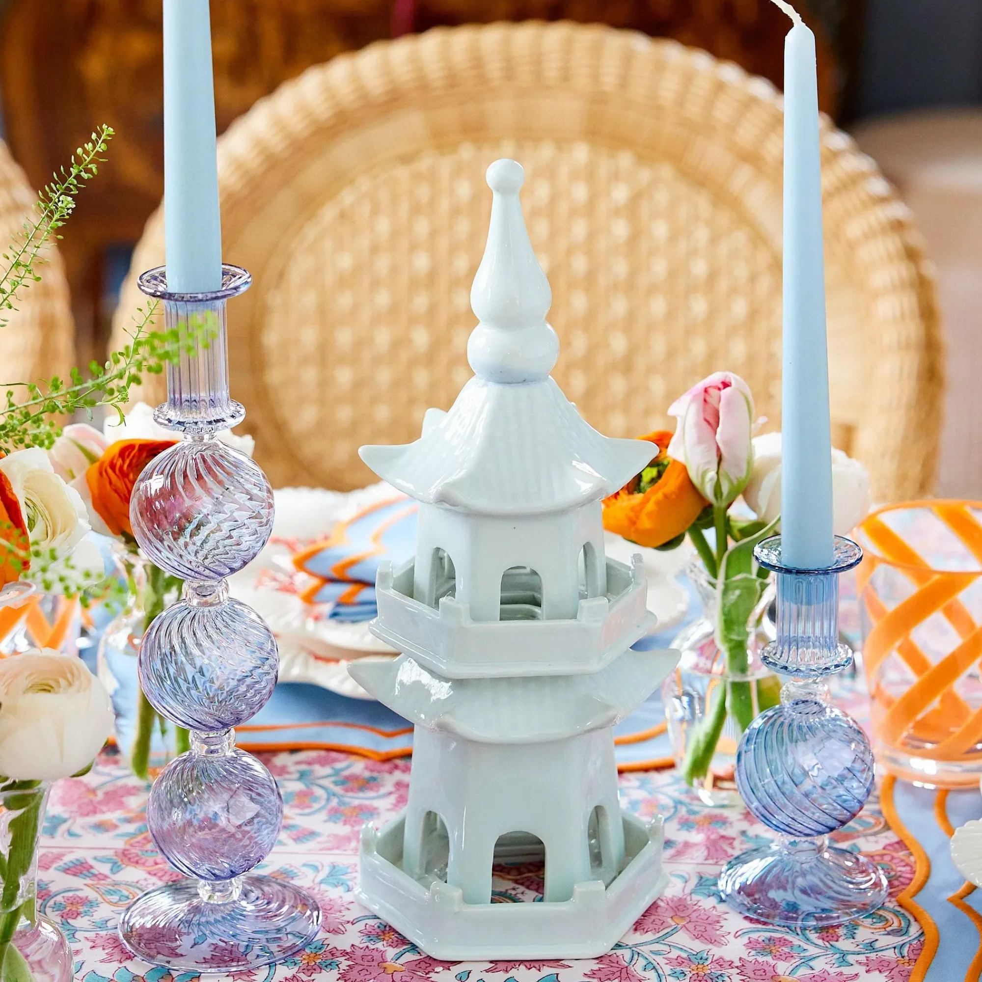 White Porcelain Pagoda Decoration Set|Mrs. Alice New