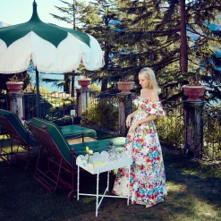 White Scalloped Rattan Tray With Stand|Mrs. Alice Outlet