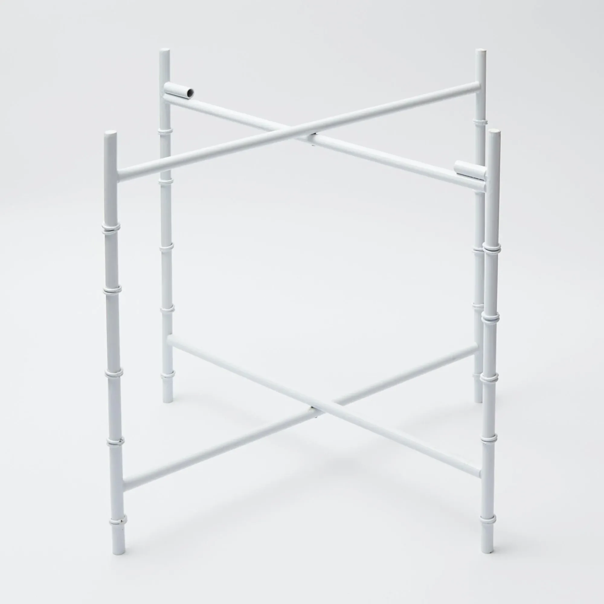 White Scalloped Rattan Tray With Stand|Mrs. Alice Outlet